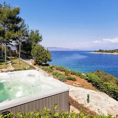 Blissful Bay - Two Bedroom With Terrace * فربوسكا